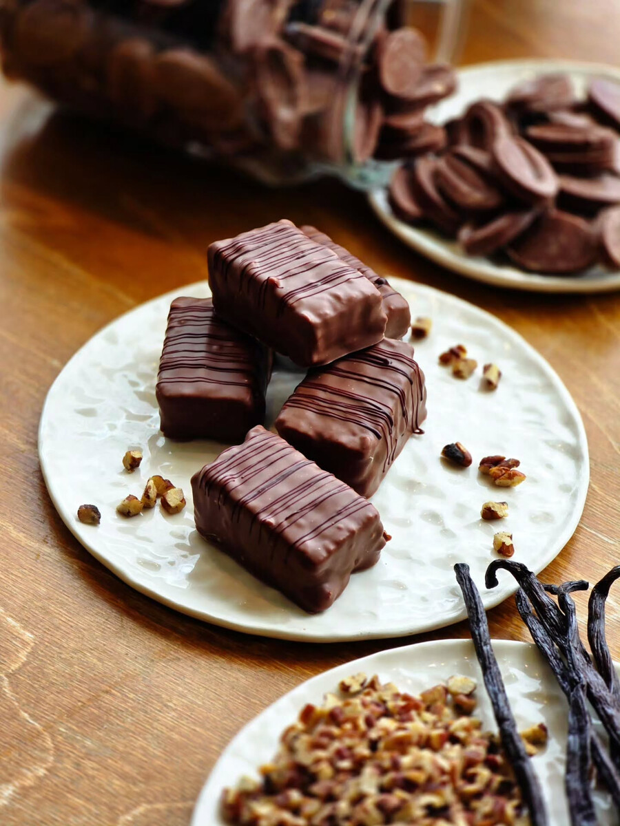 Fous Desserts - Best Chocolate Shops in Montreal