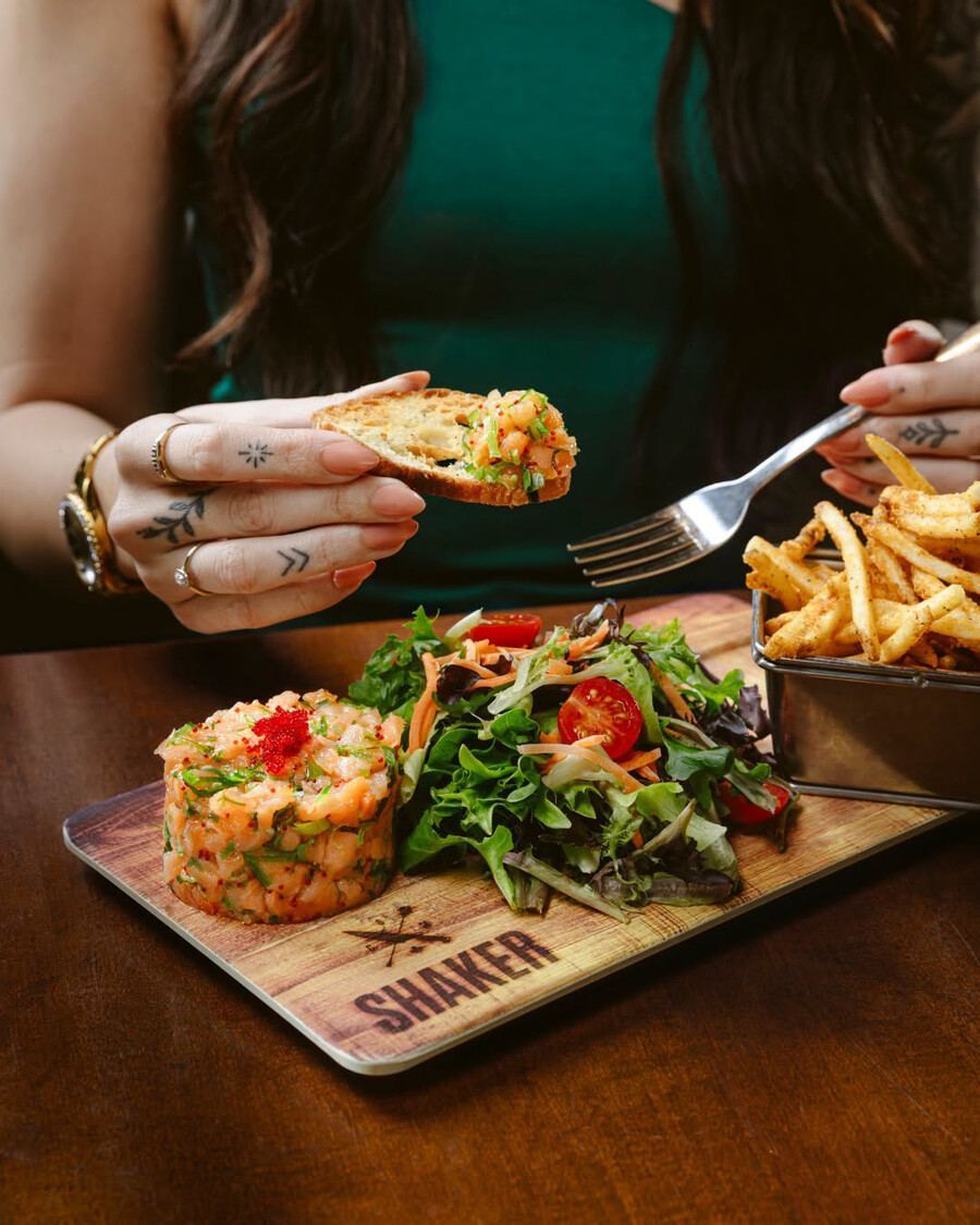 SHAKER Cuisine & Mixologie
