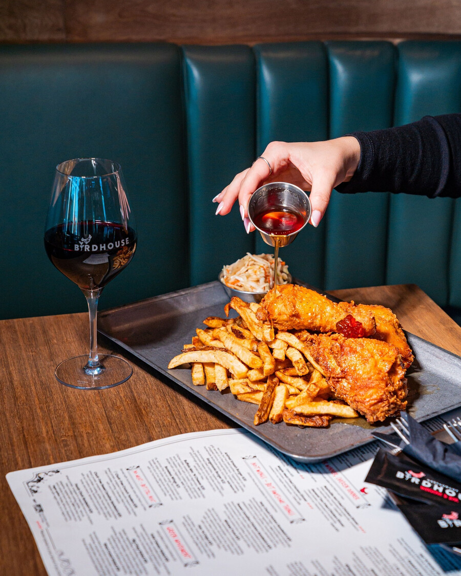 Birdhouse Wingerie & Bar