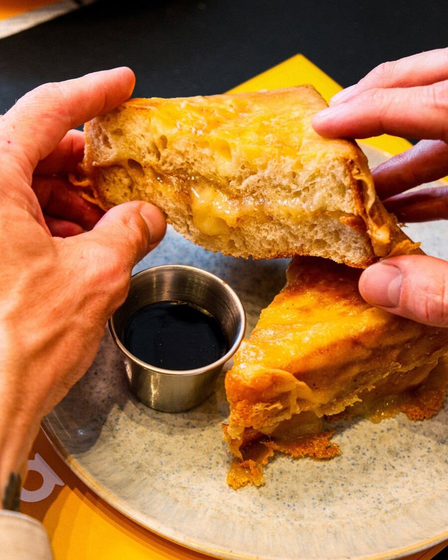 La Base Café Buvette - Grilled-Cheese