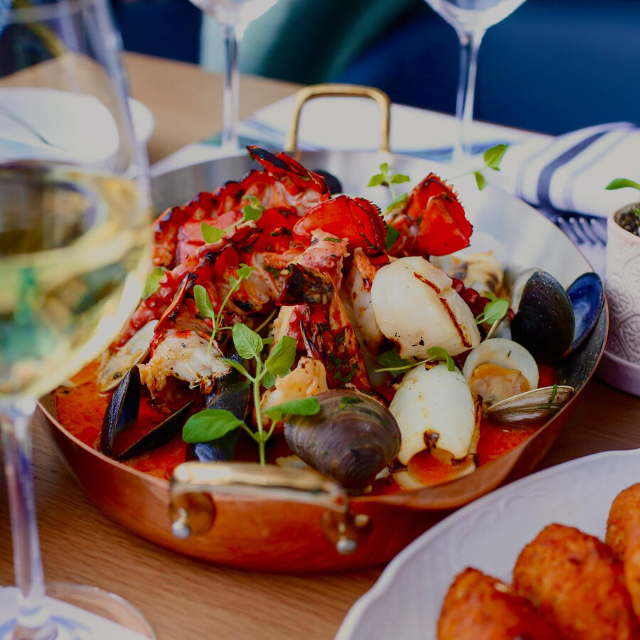 Helena best portuguese restaurants in Montreal