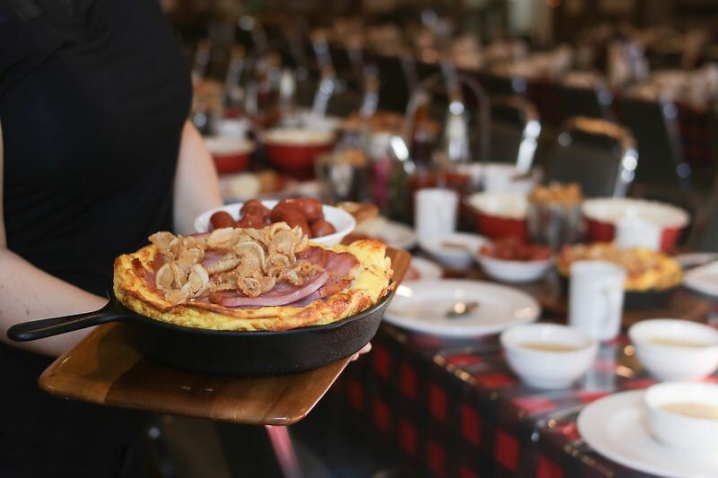 Cabane à Sucre Constantin - The Best Sugar Shacks Near Montreal