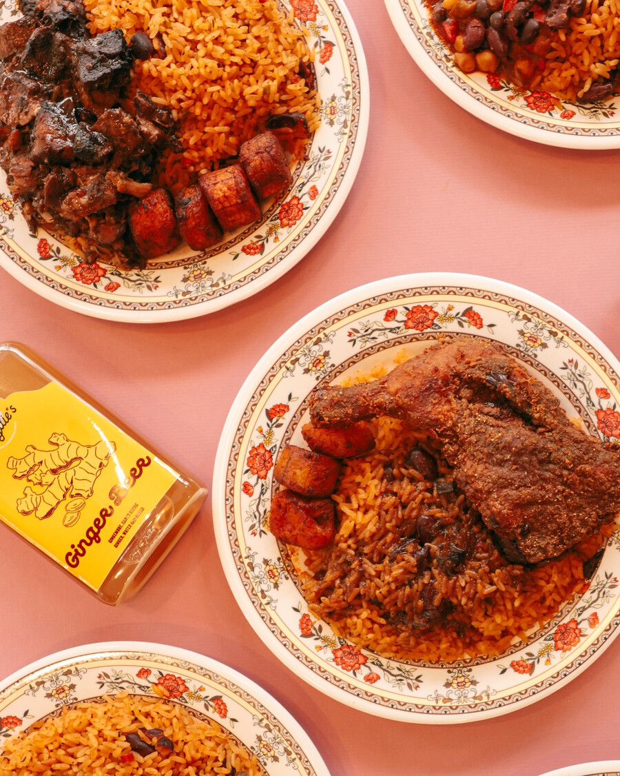 Lloydie's - Best Cheap Eats in Montreal