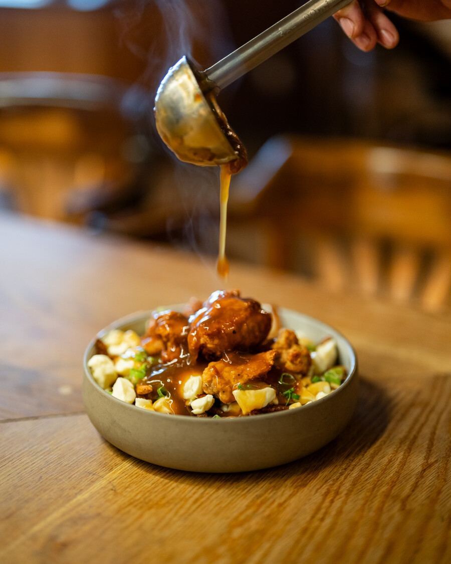 La Bêtise - Poutine spots in Montreal