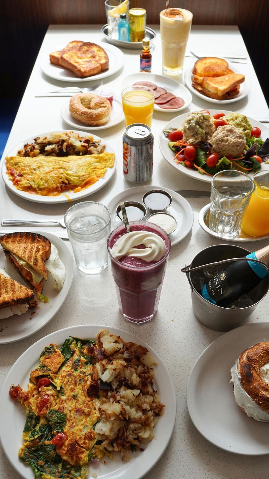 Beautys Luncheonette - Casse-croûtes Montréal Beautys Luncheonette - Casse-croûtes Montréal