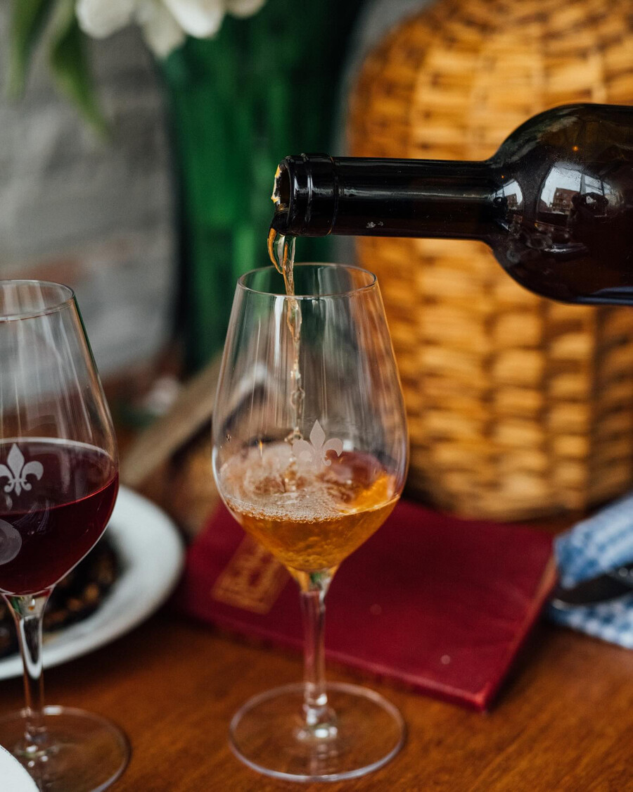 Le Vin Papillon - Best wine bars in Montreal
