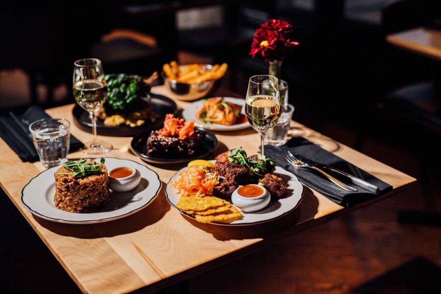 18 Montreal Restaurants That Will Take You Around the World Kwizinn Carabbean