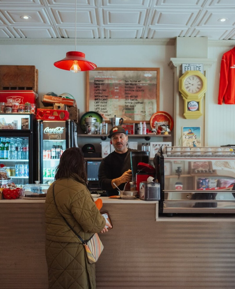 The Best Cafe / Coffee Shops in Montreal