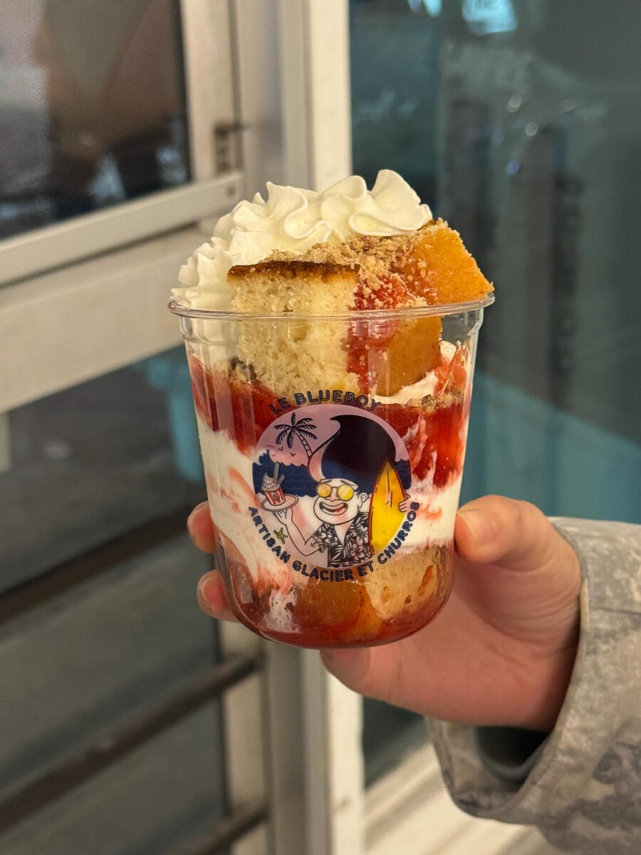 Le Blueboy - Sundae décadent Montréal Le Blueboy - Sundae décadent Montréal