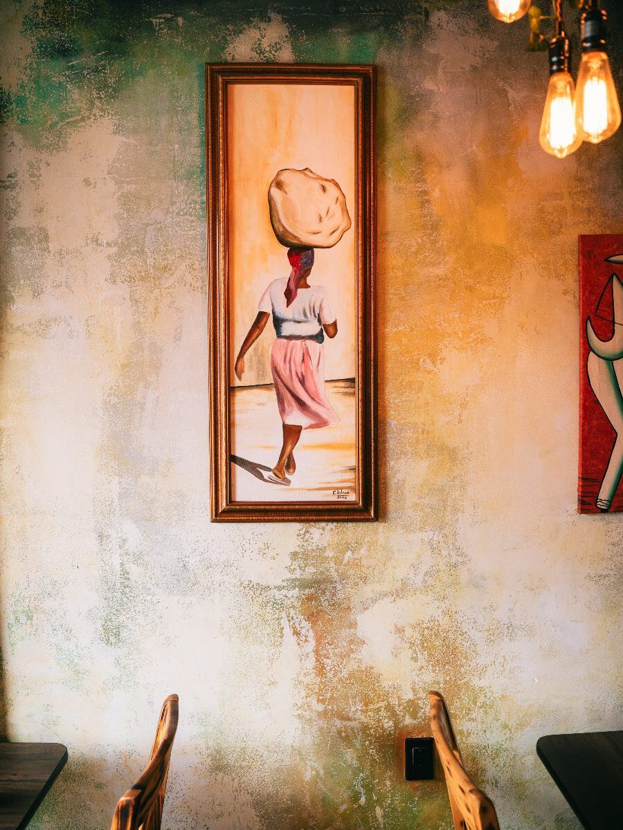 Gourmet Éh!-Pâté : une escapade haïtienne au coeur de Villeray Intérieur chaleureux