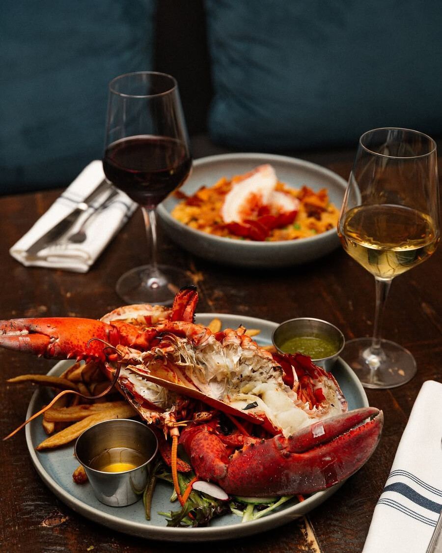 Pincette - Bar à Homard - Restaurant de fruits de mer à Montréal