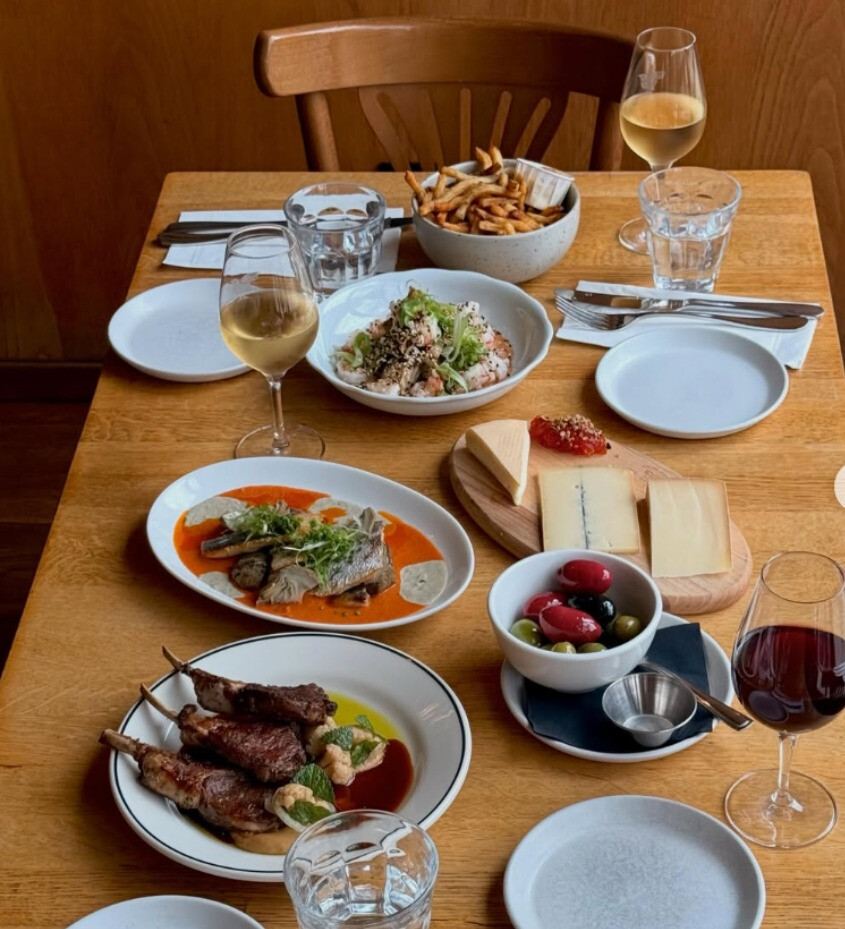 Où bien manger à Montréal même après 22h Où bien manger à Montréal même après 22h : Rouge Gorge