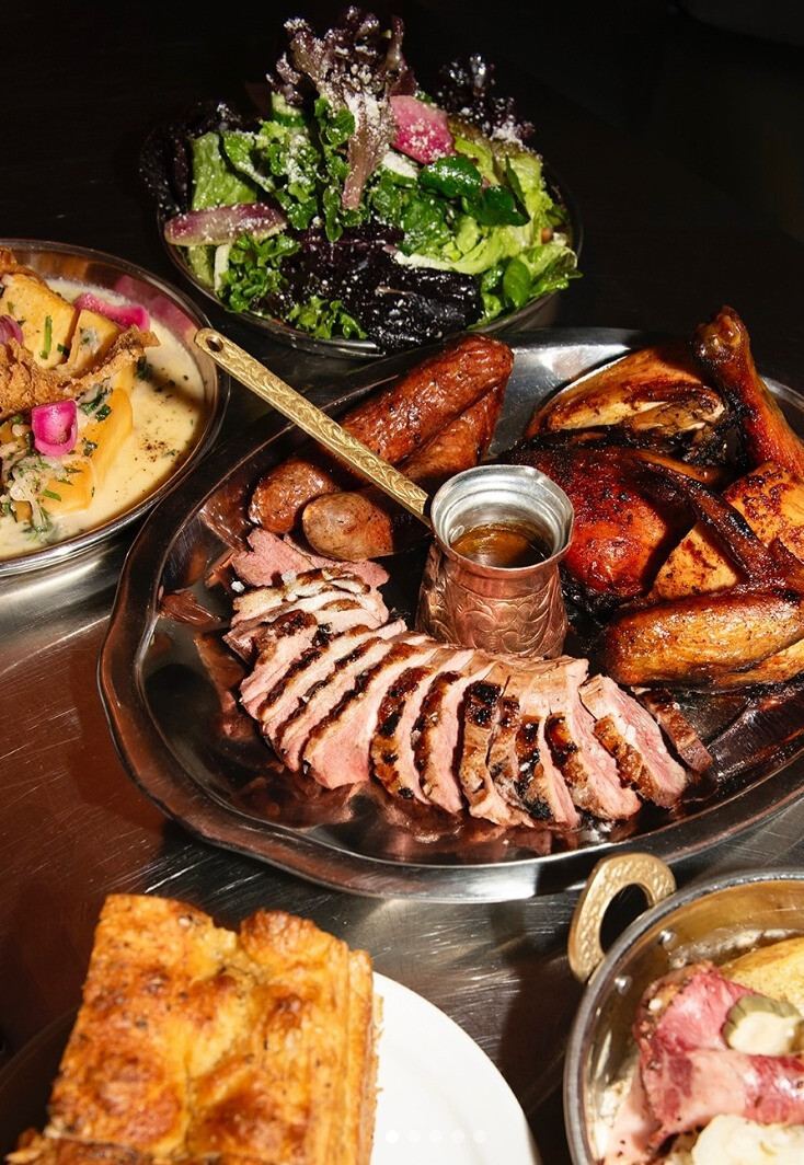 Où bien manger à Montréal même après 22h Où bien manger à Montréal même après 22h : Copilote