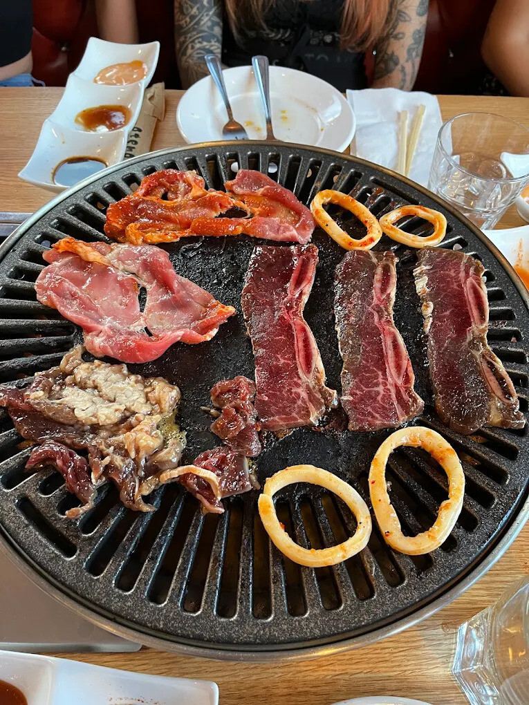 Le Bibimbap - Korean BBQ Montreal Le Bibimbap - Korean BBQ Montreal