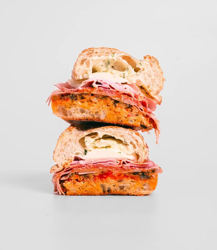 Where to Get a Delicious Picnic Near Montreal's Major Parks Where to Get a Delicious Picnic Near Montreal's Major Parks