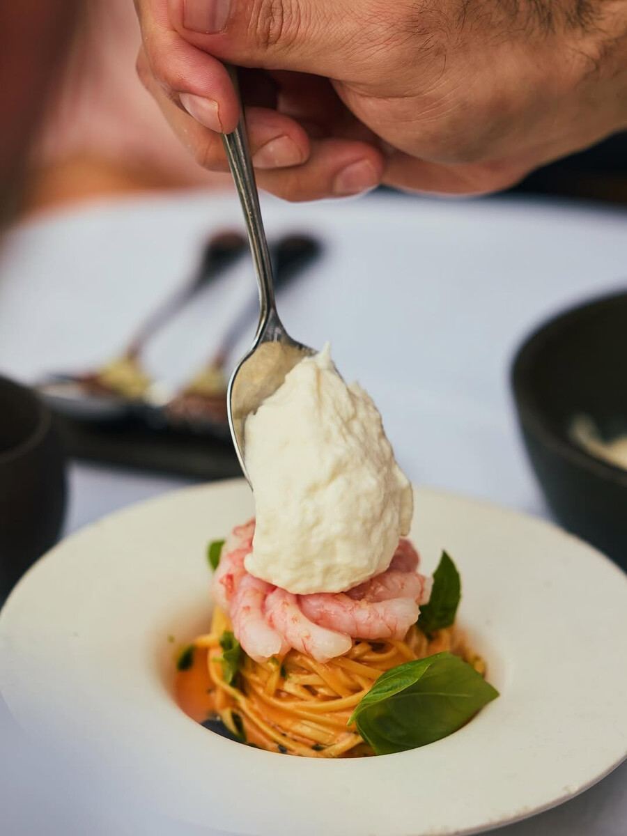 Cabaret l'Enfer - Ultimate Guide to Fine Dining in Montreal