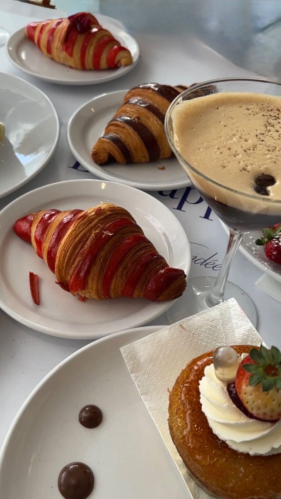 Duc de Lorraine - The best croissants in Montreal