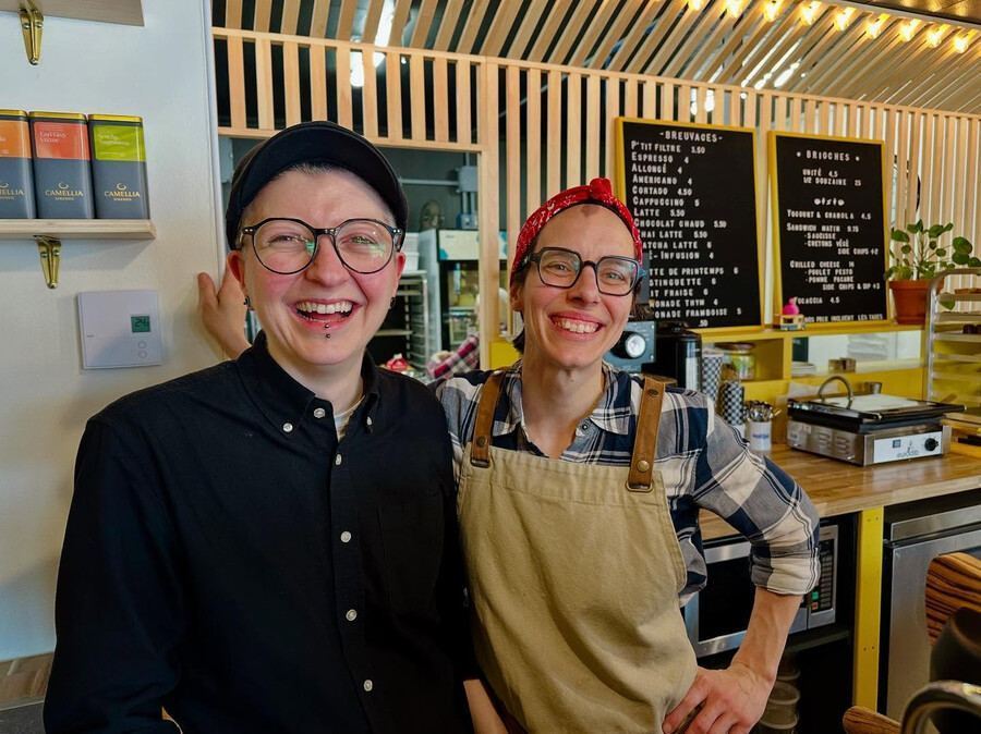 Mathilde et Geneviève de Royale Ginette