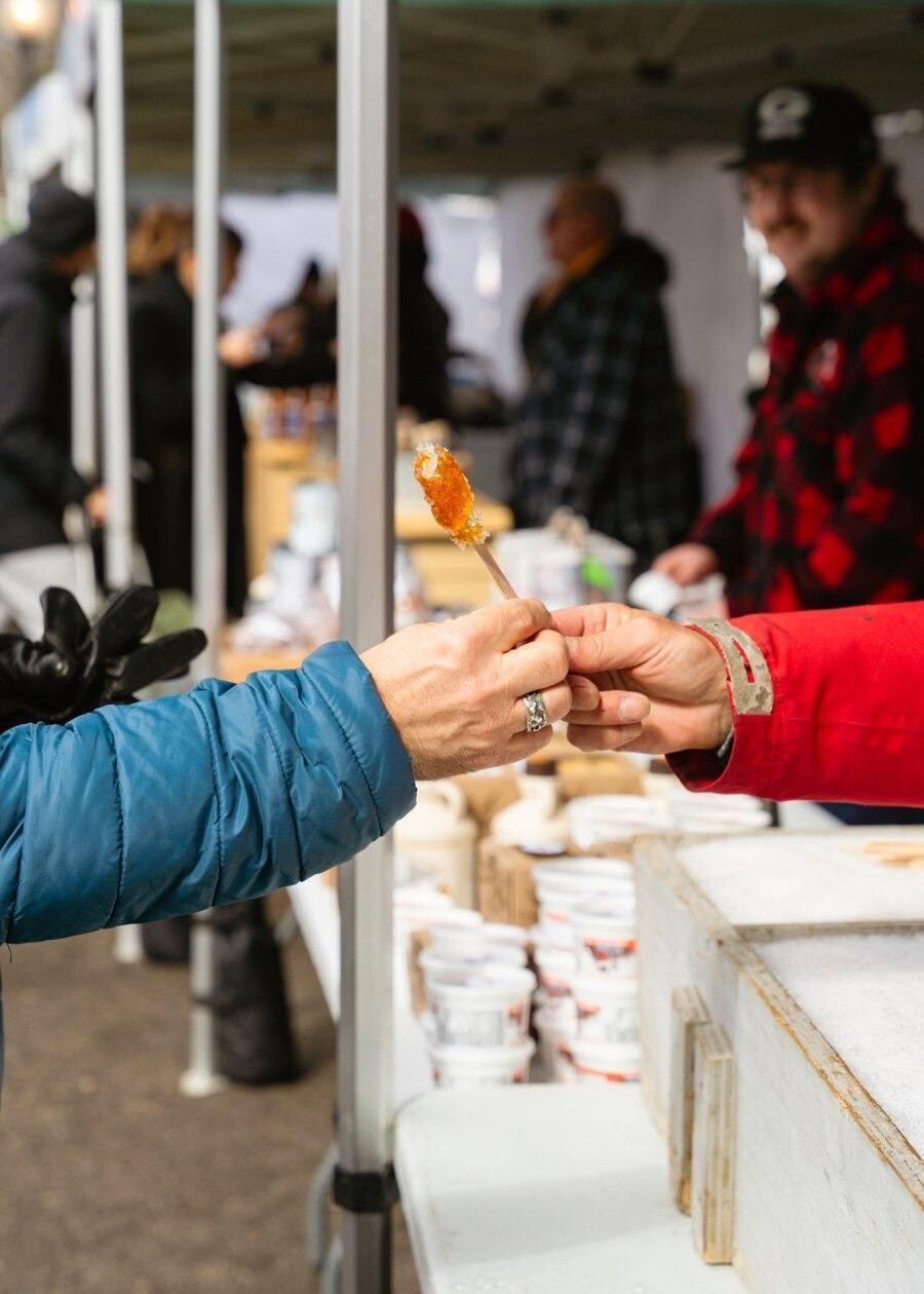 Les Sucres au Marché Maisonneuve - Cabanes à sucre à Montréal