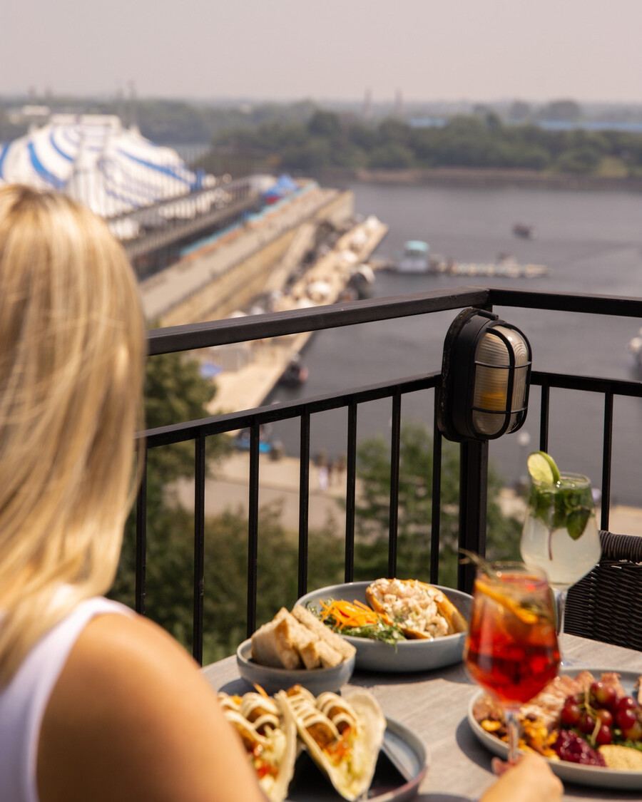 Terrasse sur l'Auberge - Rooftop Terraces Montreal 