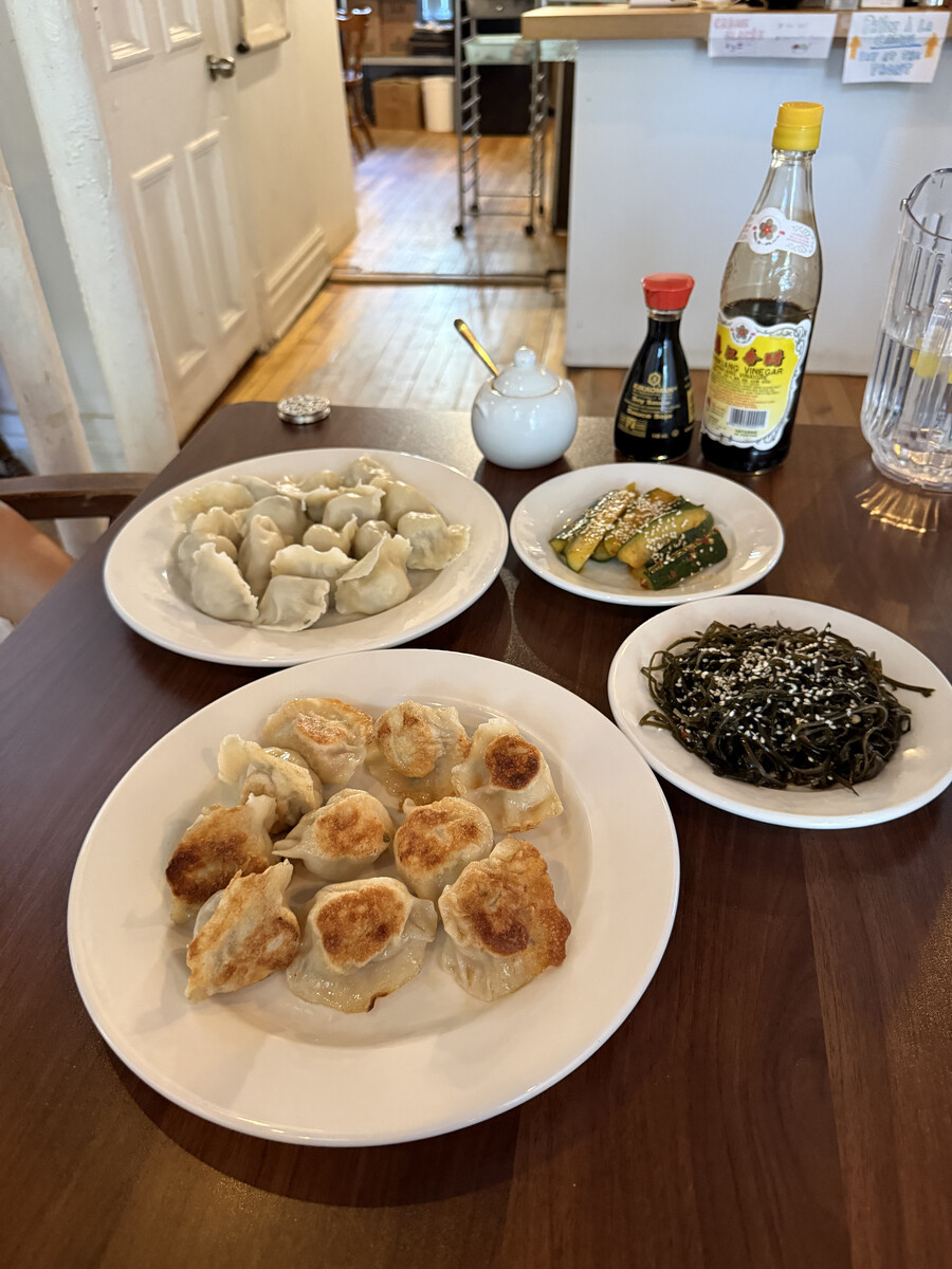 Maison du Dumpling (The Dumpling Hut)