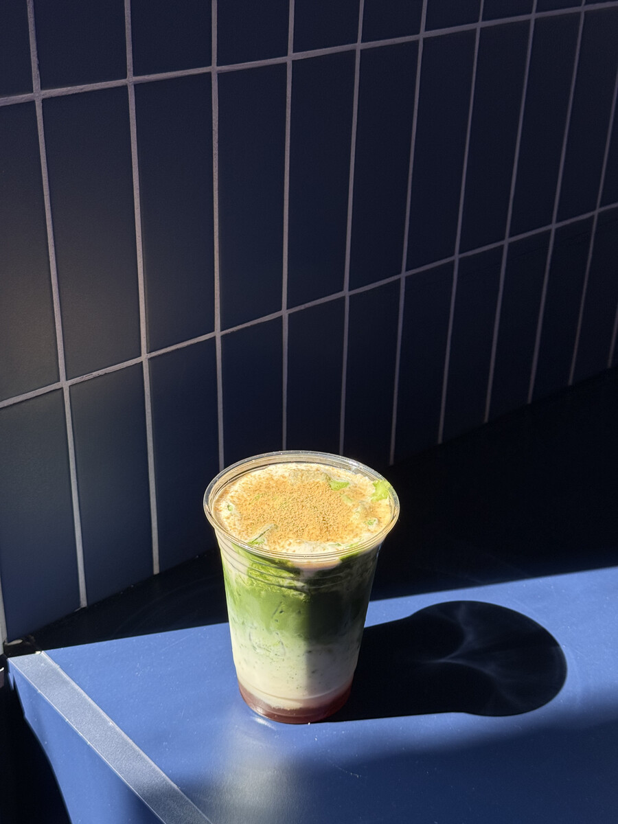 REBL CAFÉ