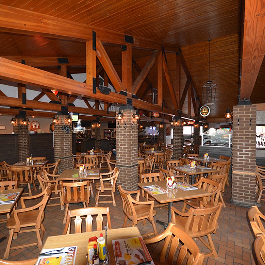 Brasserie La R&eacute;sidence - Restaurants pr&egrave;s de: H9C2T9