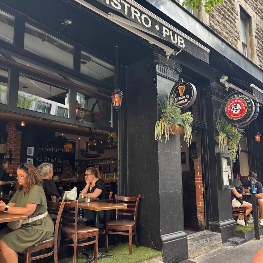 Nyks Bistro Pub - Takeout Available, Pubs Restaurants Near: H2V4E4