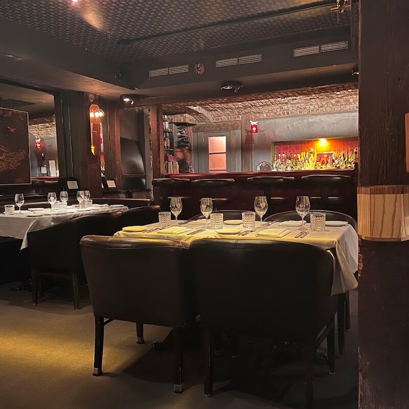 Le Club Chasse Et P&ecirc;che - Restaurants de Montr&eacute;al