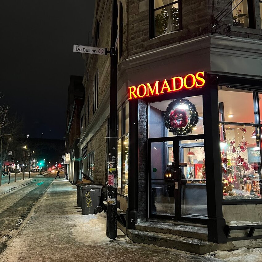 R&ocirc;tisserie Romados - Restaurants Keto-C&eacute;tog&egrave;ne pr&egrave;s de: H2V4E7