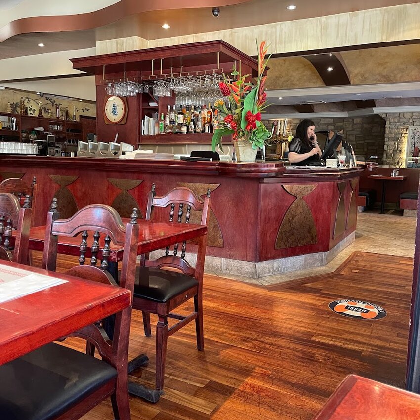 Beaubien Deli - Brunch Restaurants Near: H2A2A6