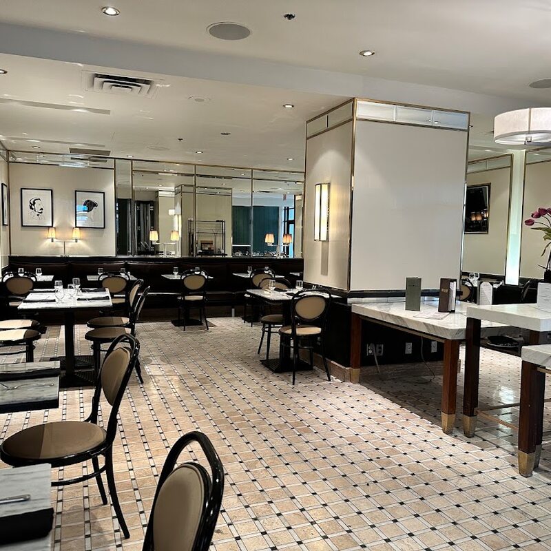 Petit Opus Cafe-Bar - Restaurants in Montreal