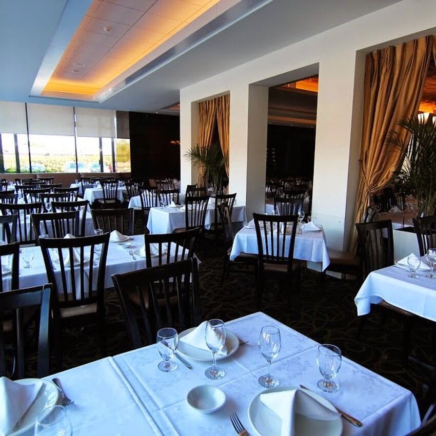 La Sir&egrave;ne De La Mer -  Restaurants Near: H3R3L3