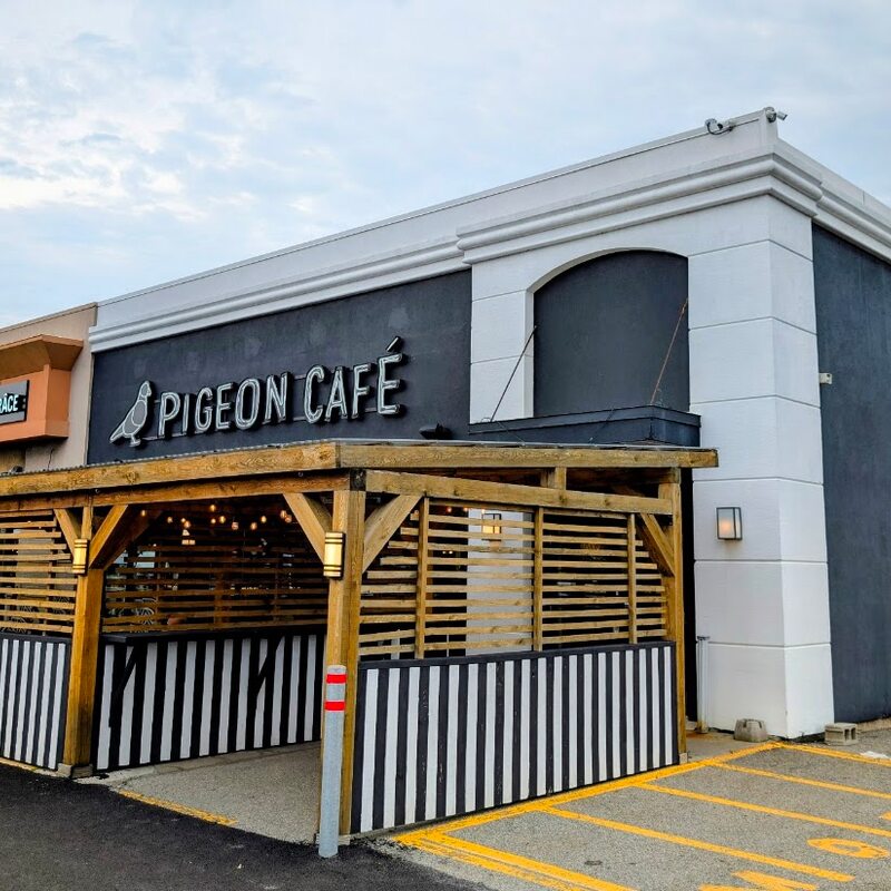 Pigeon Café & Bar - Restaurants de Montréal
