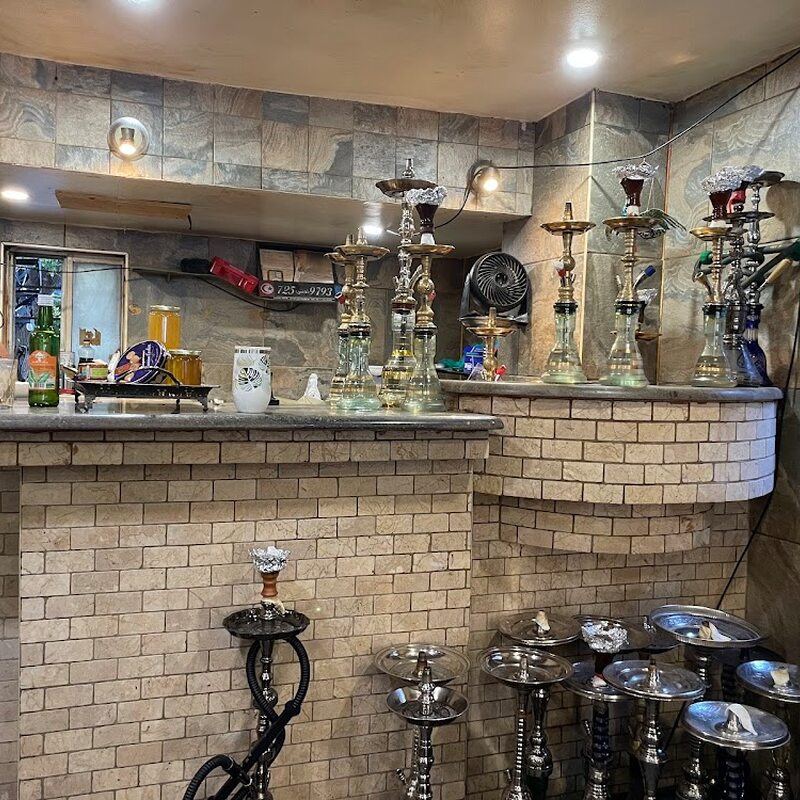 Café Resto Sidi Bou - Restaurants in Villeray-Saint-Michel