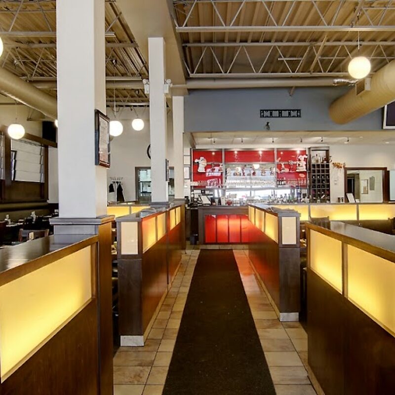 Resto Hollywood Deli - Restaurants de Montréal