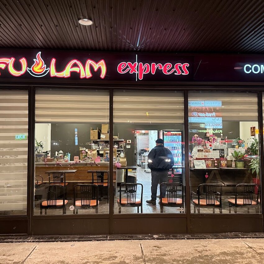 Buffet Chinois Fu Lam - Restaurants Buffet, Brunch pr&egrave;s de: H1S1K2