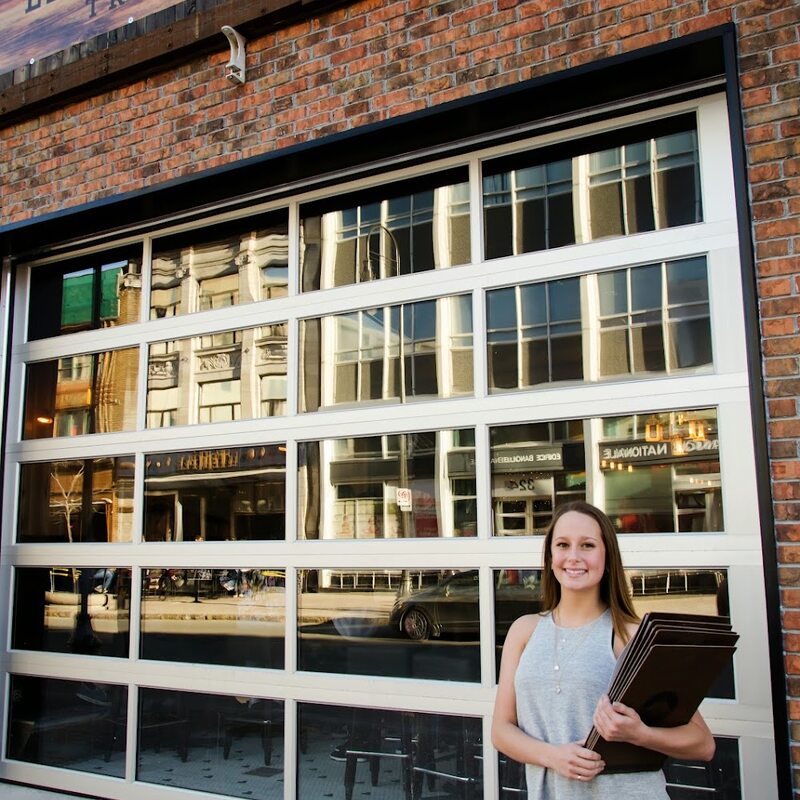 Le Bureau de Poste - Restaurants Fusion, Sandwichs de Montréal