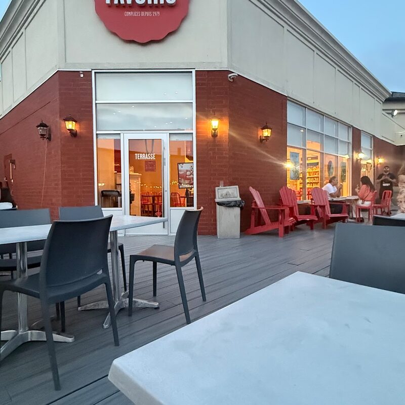 Chocolats Favoris - Restaurants in Montreal