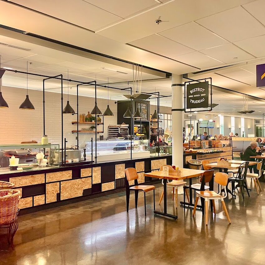 Bistrot Montr&eacute;al-Trudeau Restaurant