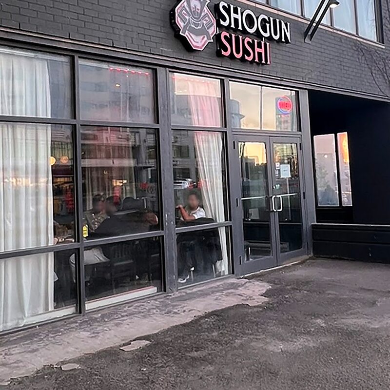 Shogun sushi - Restaurants Stationnement disponible de Québec
