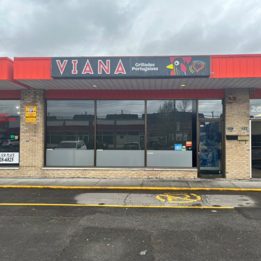 Viana Grillades Portugaises - Restaurants Steakhouses, Grillades pr&egrave;s de: H4E3J2