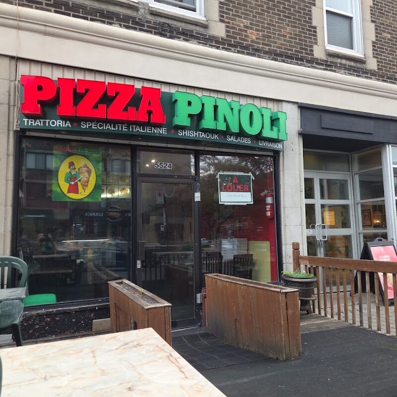 Pizza Pinoli - Poutine in Montreal