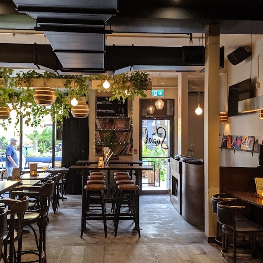 Bar Social Verdun - BBQ, Grill, Poutine Restaurants Near: H4E4H2