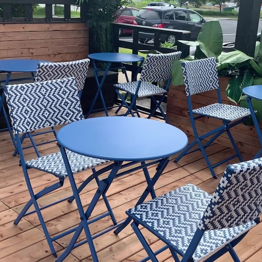 Quatro Bistro - Restaurants pr&egrave;s de: J5R2J8