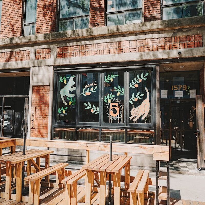 Bar Pamplemousse - Restaurants de Montréal