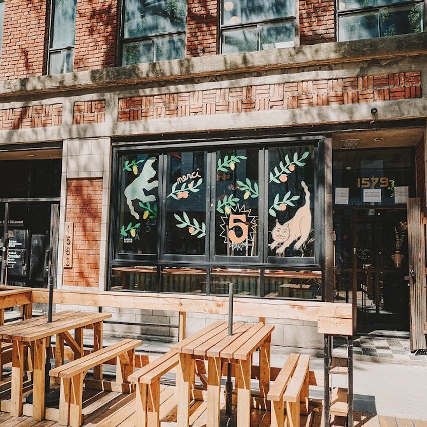 Bar Pamplemousse - Restaurants Pizza, Grecs Ouverts tard Montr&eacute;al