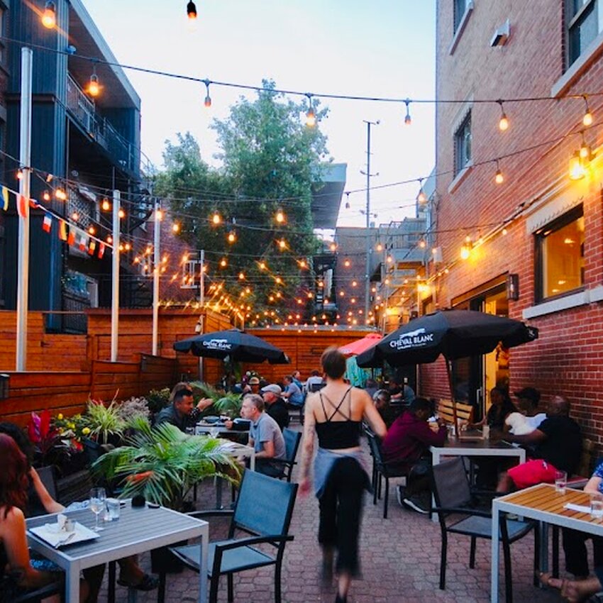 MOLLIE Bar Resto - Restaurants Latino Am&eacute;ricains, Fusion Ouverts tard Montr&eacute;al