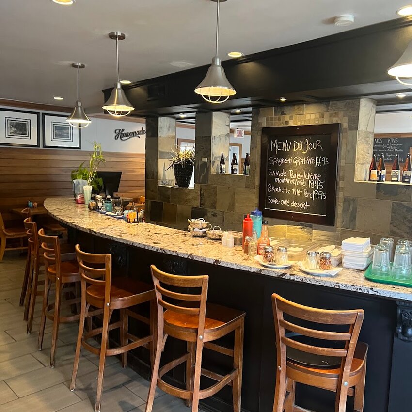 Frites & Compagnie Restaurant Oka, QC