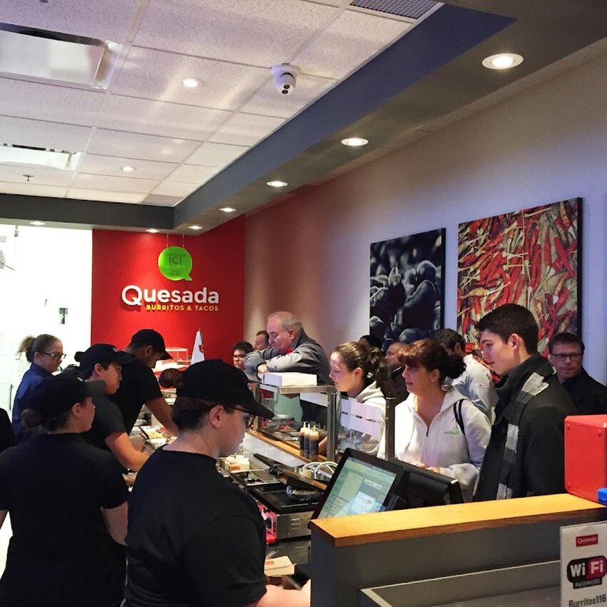 Quesada Burritos & Tacos - Restaurants in Pointe-Claire